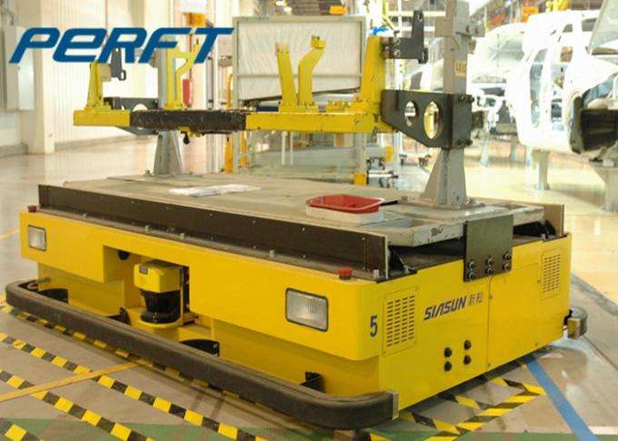 Pojazdy z napędem mechanicznym o dużej ładowności Zautomatyzowane pojazdy w materiałach przemysłowych w trakcie składowania w fabryce